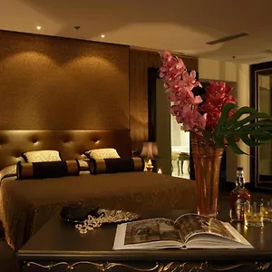 **** Otel Aqua Palace İtalya